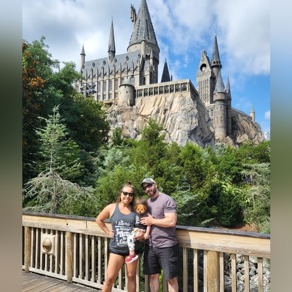 Meet your Posher, Kat - Picture 4 of 5